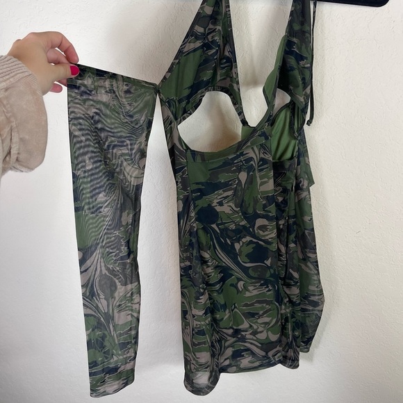 Stylish Green Camo Mini Dress - Picture 6 of 12